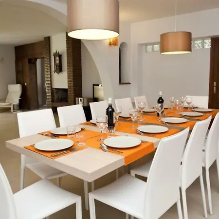 فيلة La Rotonda *